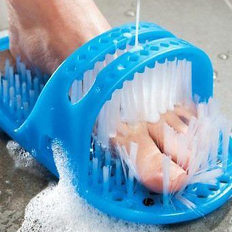 sapone e spazzola piedi
